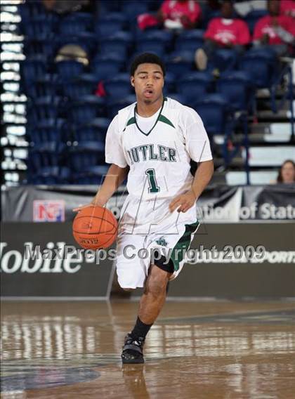 Thumbnail 1 in Winter Park vs Butler (T-Mobile Invitational) photogallery.