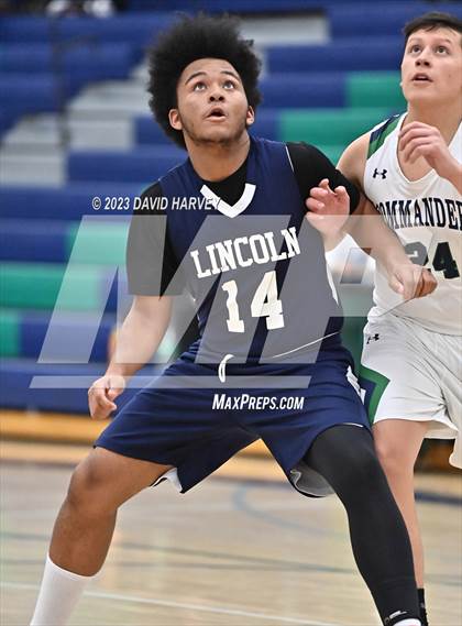 Thumbnail 2 in Lincoln vs Kennedy photogallery.