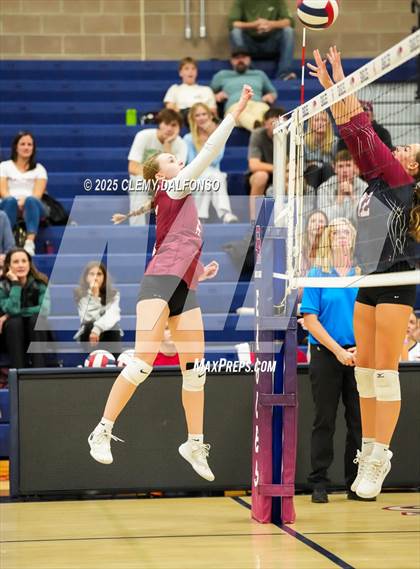 Thumbnail 1 in FR: Chatfield @ Dakota Ridge photogallery.