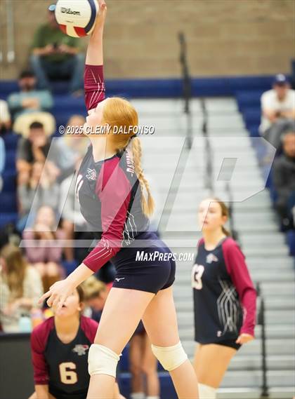 Thumbnail 3 in FR: Chatfield @ Dakota Ridge photogallery.