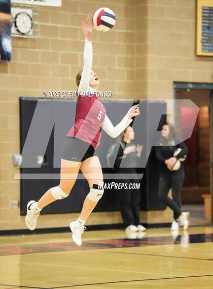 Thumbnail 2 in FR: Chatfield @ Dakota Ridge photogallery.