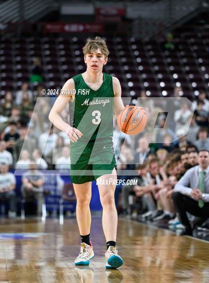 Thumbnail 3 in Timberline vs. Eagle (IHSAA 5A Quarterfinal) photogallery.