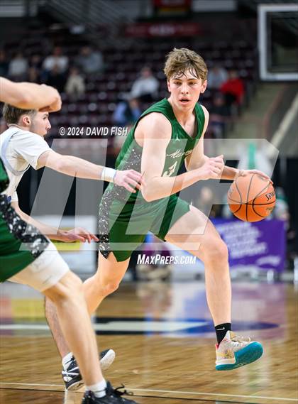 Thumbnail 1 in Timberline vs. Eagle (IHSAA 5A Quarterfinal) photogallery.