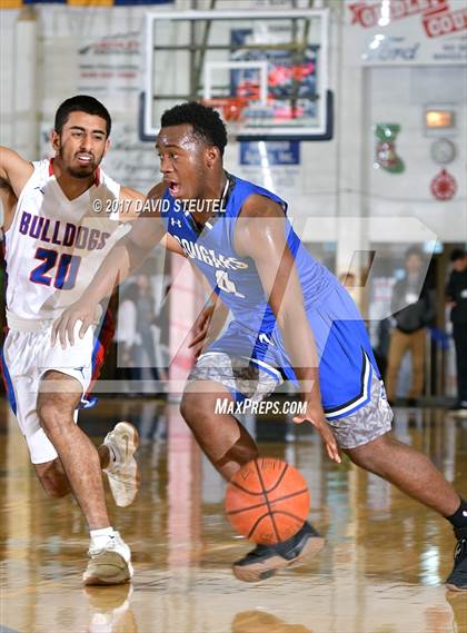 Thumbnail 3 in Capital Christian vs. Folsom (Gridley Invitational) photogallery.