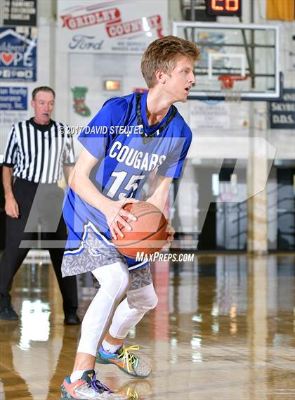 Thumbnail 2 in Capital Christian vs. Folsom (Gridley Invitational) photogallery.