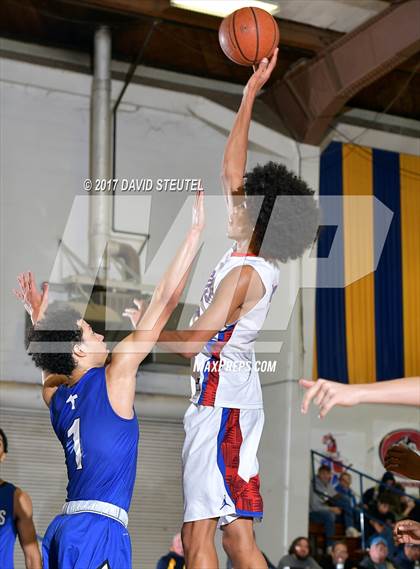 Thumbnail 1 in Capital Christian vs. Folsom (Gridley Invitational) photogallery.