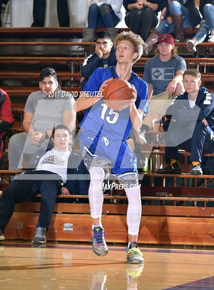 Thumbnail 3 in Capital Christian vs. Folsom (Gridley Invitational) photogallery.