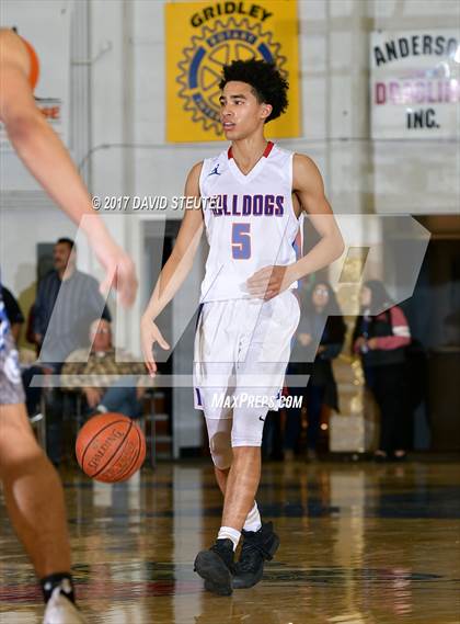 Thumbnail 3 in Capital Christian vs. Folsom (Gridley Invitational) photogallery.