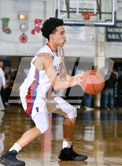 Thumbnail 1 in Capital Christian vs. Folsom (Gridley Invitational) photogallery.