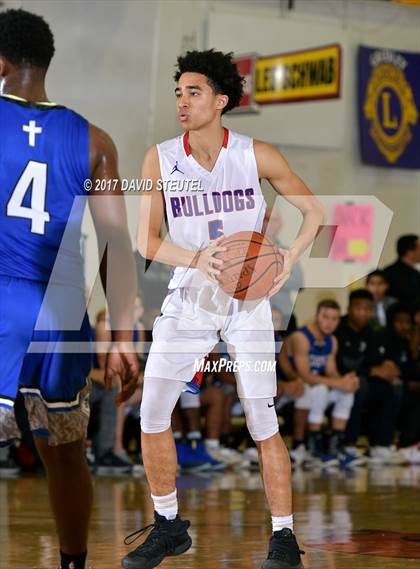 Thumbnail 1 in Capital Christian vs. Folsom (Gridley Invitational) photogallery.