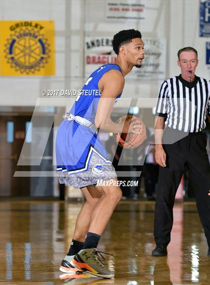 Thumbnail 1 in Capital Christian vs. Folsom (Gridley Invitational) photogallery.