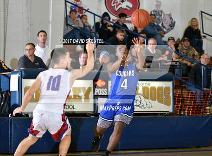 Thumbnail 2 in Capital Christian vs. Folsom (Gridley Invitational) photogallery.