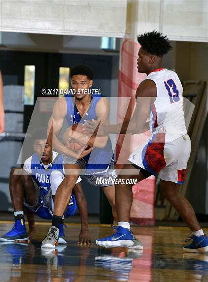 Thumbnail 2 in Capital Christian vs. Folsom (Gridley Invitational) photogallery.