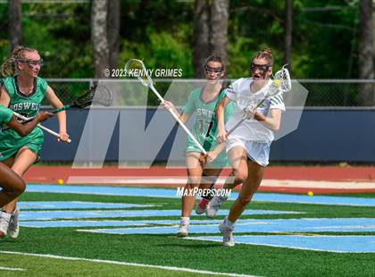 Thumbnail 2 in Blessed Trinity vs. Roswell (GHSA 5A-6A Final) photogallery.