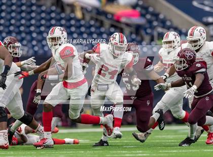 Thumbnail 2 in Cy-Fair vs Atascocita (UIL 6A Regional Playoffs) photogallery.