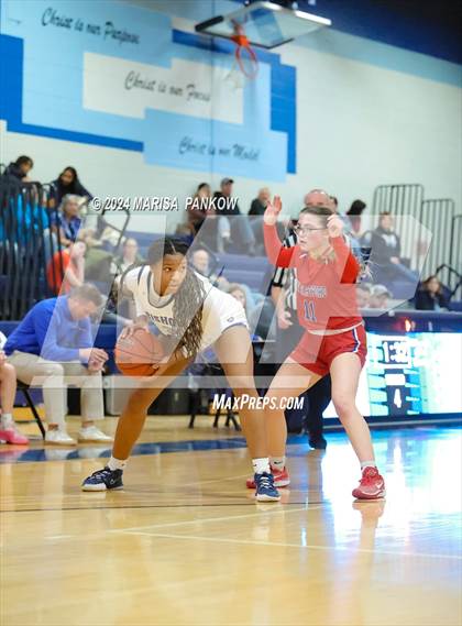 Thumbnail 3 in Bishop Grimes vs New Hartford photogallery.