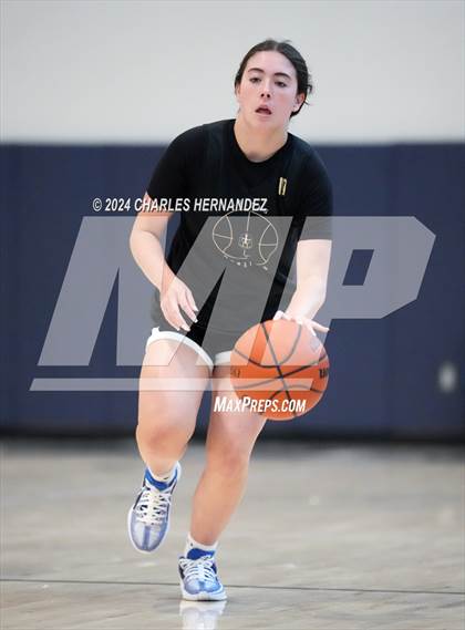 Thumbnail 2 in Jordan vs Shoemaker (Texas Association of Basketball Coaches Showcase) photogallery.