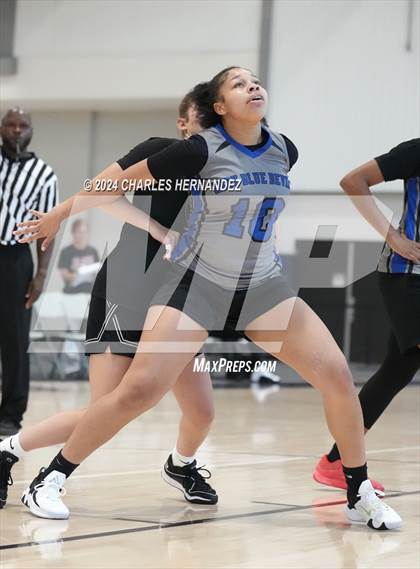 Thumbnail 3 in Jordan vs Shoemaker (Texas Association of Basketball Coaches Showcase) photogallery.