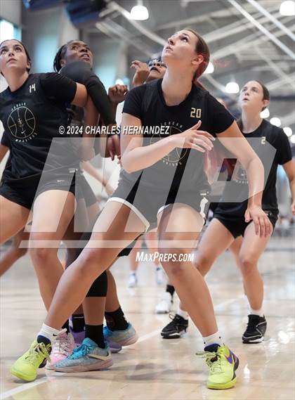 Thumbnail 1 in Jordan vs Shoemaker (Texas Association of Basketball Coaches Showcase) photogallery.