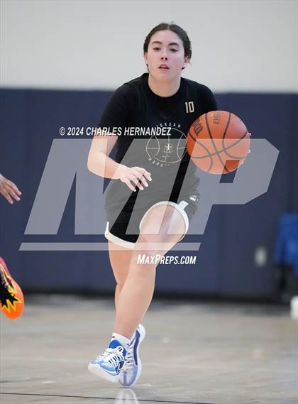 Thumbnail 3 in Jordan vs Shoemaker (Texas Association of Basketball Coaches Showcase) photogallery.