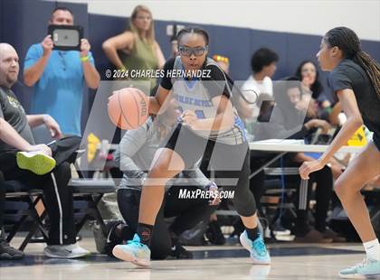 Thumbnail 2 in Jordan vs Shoemaker (Texas Association of Basketball Coaches Showcase) photogallery.