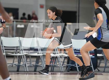 Thumbnail 2 in Jordan vs Shoemaker (Texas Association of Basketball Coaches Showcase) photogallery.