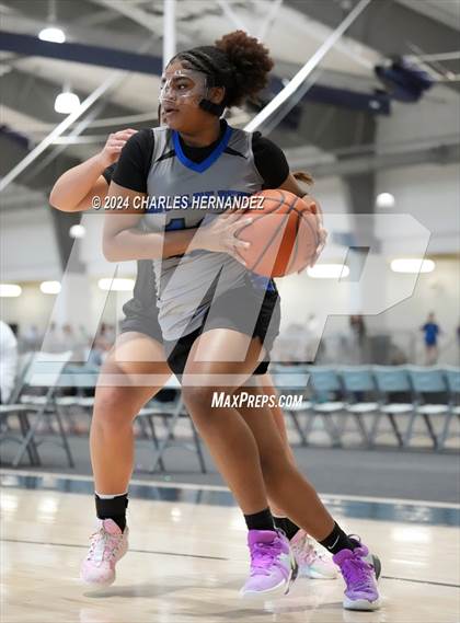 Thumbnail 1 in Jordan vs Shoemaker (Texas Association of Basketball Coaches Showcase) photogallery.