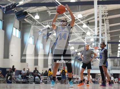 Thumbnail 1 in Jordan vs Shoemaker (Texas Association of Basketball Coaches Showcase) photogallery.