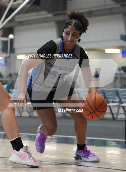 Thumbnail 2 in Jordan vs Shoemaker (Texas Association of Basketball Coaches Showcase) photogallery.