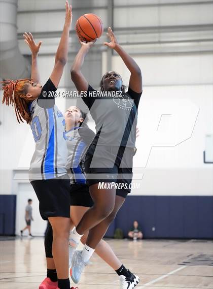 Thumbnail 3 in Jordan vs Shoemaker (Texas Association of Basketball Coaches Showcase) photogallery.