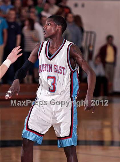 Thumbnail 3 in Gibbs vs. Austin-East (D3-AA Final) photogallery.