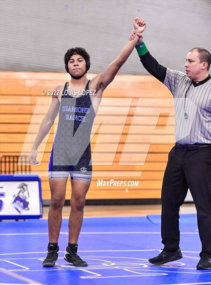 Thumbnail 2 in Charter Oak @ Diamond Ranch photogallery.