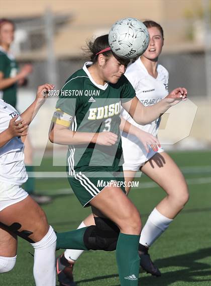 Thumbnail 3 in Edison vs. Trabuco Hills (CIF-SS D1 Playoff) photogallery.