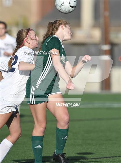 Thumbnail 2 in Edison vs. Trabuco Hills (CIF-SS D1 Playoff) photogallery.
