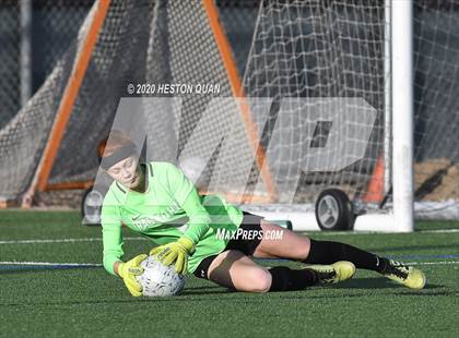 Thumbnail 2 in Edison vs. Trabuco Hills (CIF-SS D1 Playoff) photogallery.