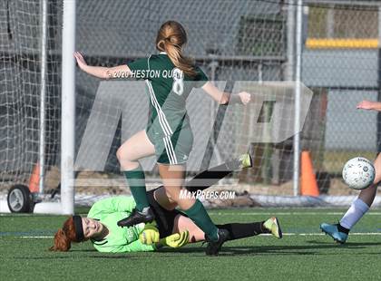 Thumbnail 2 in Edison vs. Trabuco Hills (CIF-SS D1 Playoff) photogallery.