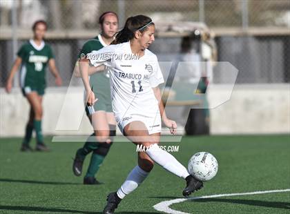 Thumbnail 1 in Edison vs. Trabuco Hills (CIF-SS D1 Playoff) photogallery.