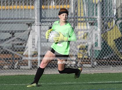 Thumbnail 1 in Edison vs. Trabuco Hills (CIF-SS D1 Playoff) photogallery.