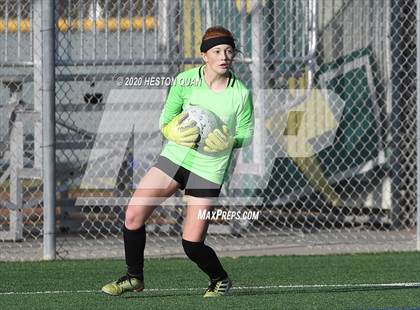 Thumbnail 3 in Edison vs. Trabuco Hills (CIF-SS D1 Playoff) photogallery.