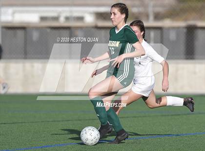 Thumbnail 3 in Edison vs. Trabuco Hills (CIF-SS D1 Playoff) photogallery.