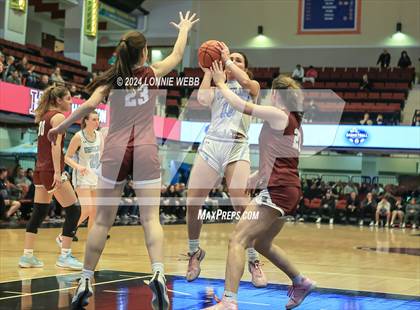 Thumbnail 1 in Ursuline vs. Harrison (NYSPHSAA Section 1 Class AA Semifinal) photogallery.