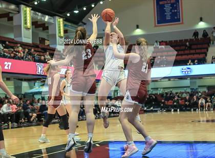 Thumbnail 2 in Ursuline vs. Harrison (NYSPHSAA Section 1 Class AA Semifinal) photogallery.