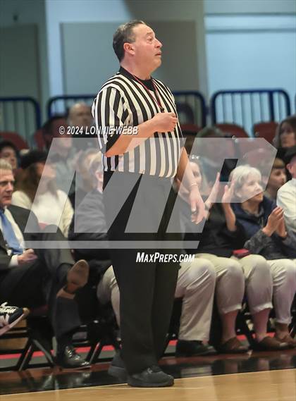 Thumbnail 1 in Ursuline vs. Harrison (NYSPHSAA Section 1 Class AA Semifinal) photogallery.