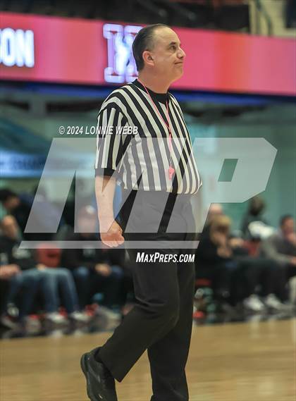 Thumbnail 2 in Ursuline vs. Harrison (NYSPHSAA Section 1 Class AA Semifinal) photogallery.