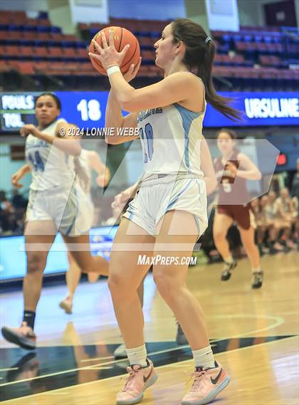 Thumbnail 1 in Ursuline vs. Harrison (NYSPHSAA Section 1 Class AA Semifinal) photogallery.