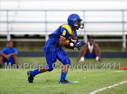 Thumbnail 2 in Channelview vs Pasadena Memorial photogallery.