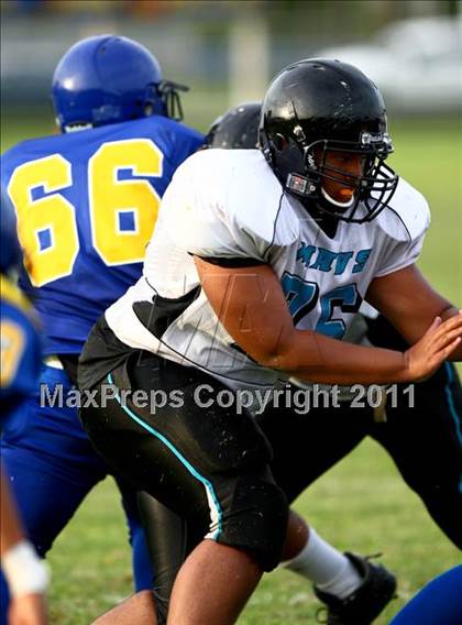 Thumbnail 2 in Channelview vs Pasadena Memorial photogallery.