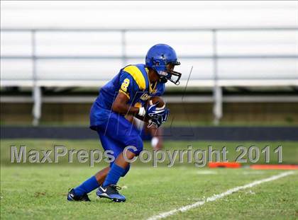 Thumbnail 3 in Channelview vs Pasadena Memorial photogallery.