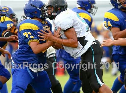 Thumbnail 1 in Channelview vs Pasadena Memorial photogallery.