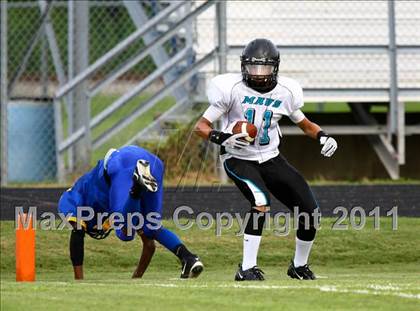 Thumbnail 3 in Channelview vs Pasadena Memorial photogallery.